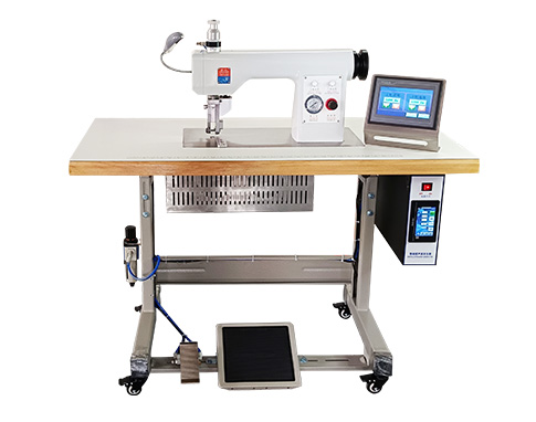 超聲波花邊機無縫服裝焊接設備